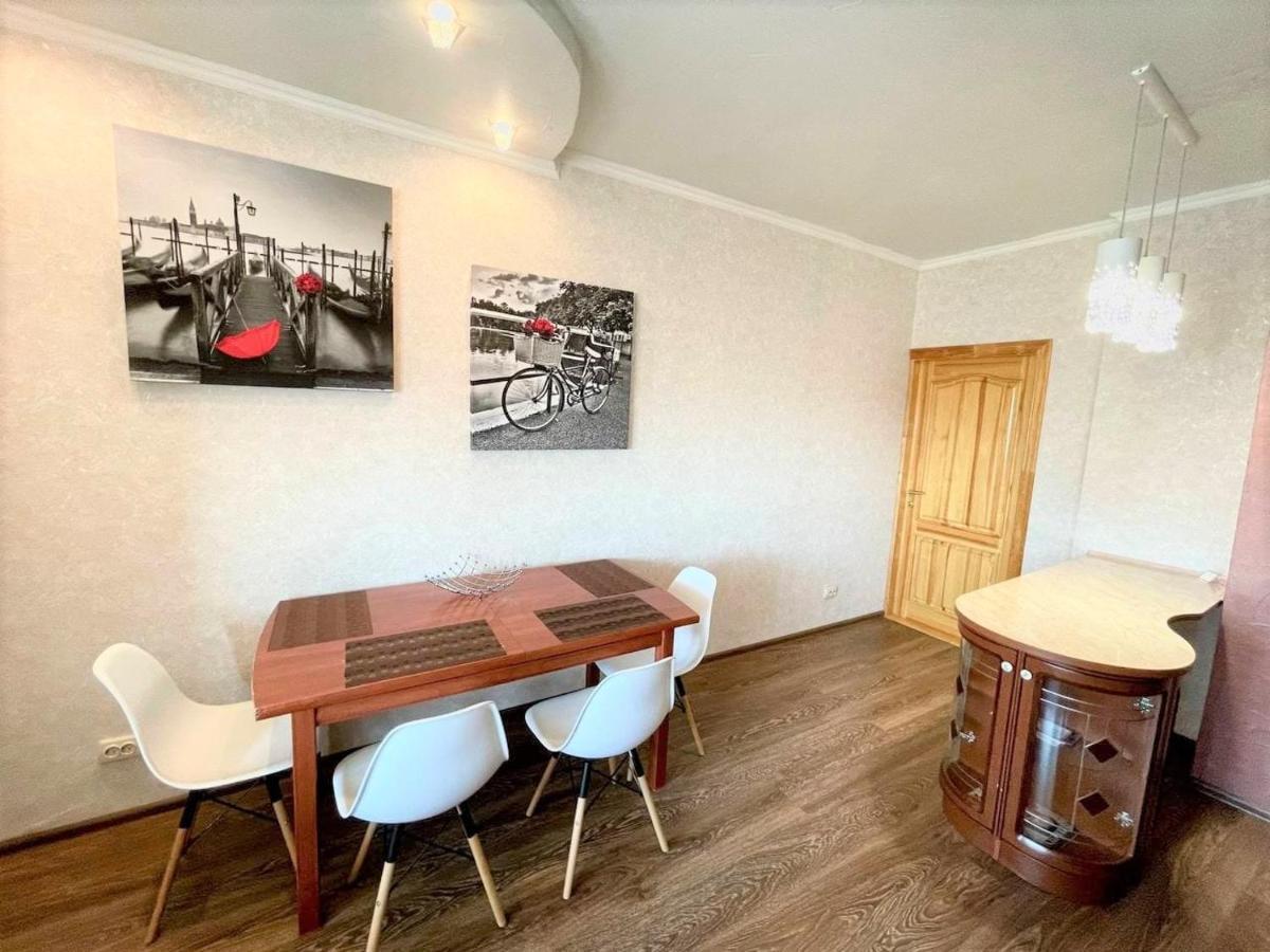 Luxcityapart On Olievskaya كييف المظهر الخارجي الصورة